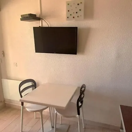 357, Port Nature Colline 3 Au Village Naturiste Appartement