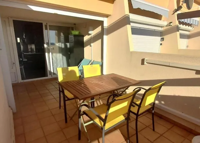 357, Port Nature Colline 3 Au Village Naturiste