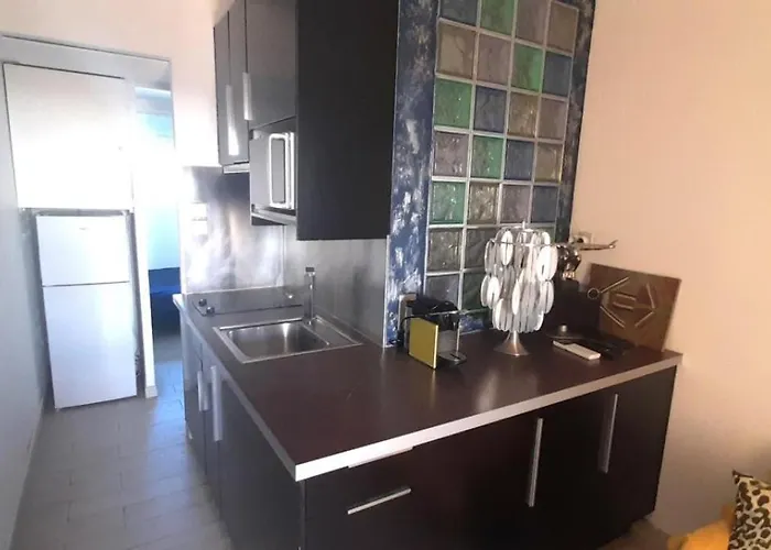 357, Port Nature Colline 3 Au Village Naturiste * Agde